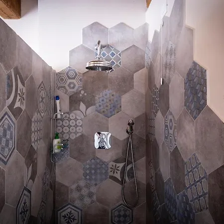 Le Pozze Lejlighed Poppi